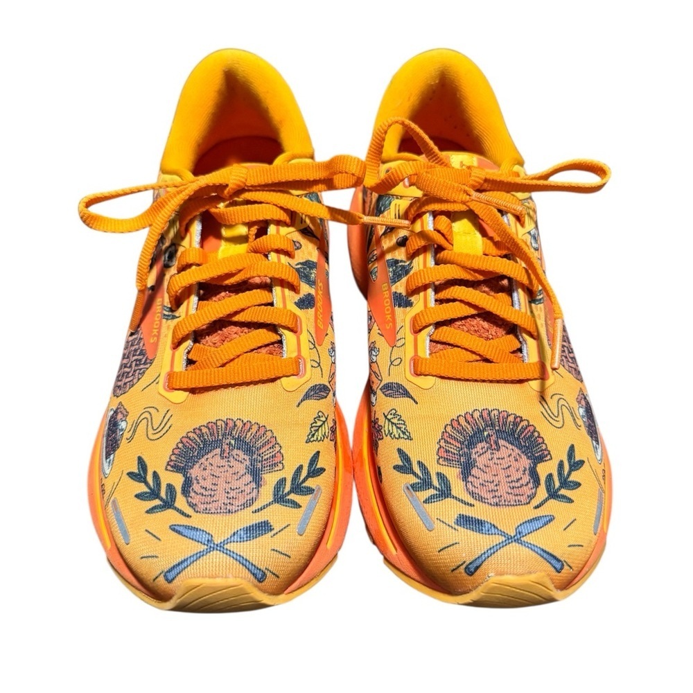 Brooks Ghost 14 Trot Happy Thanksgiving Running Shoes Size 8.
